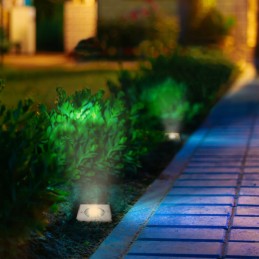 Illuminez vos espaces extérieurs avec le Spot Encastrable de Sol Carré Exterieur - Résistant, Élégant et Durable !
